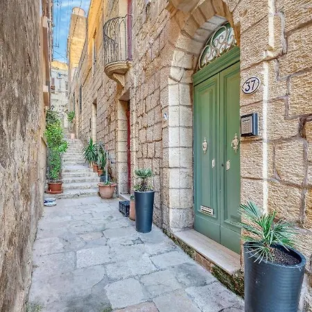 Le Petit Voyage - Chill Out בית נופש Cospicua