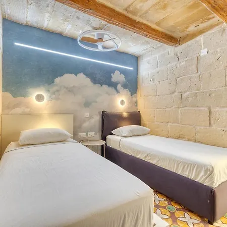 Le Petit Voyage - Chill Out Cospicua